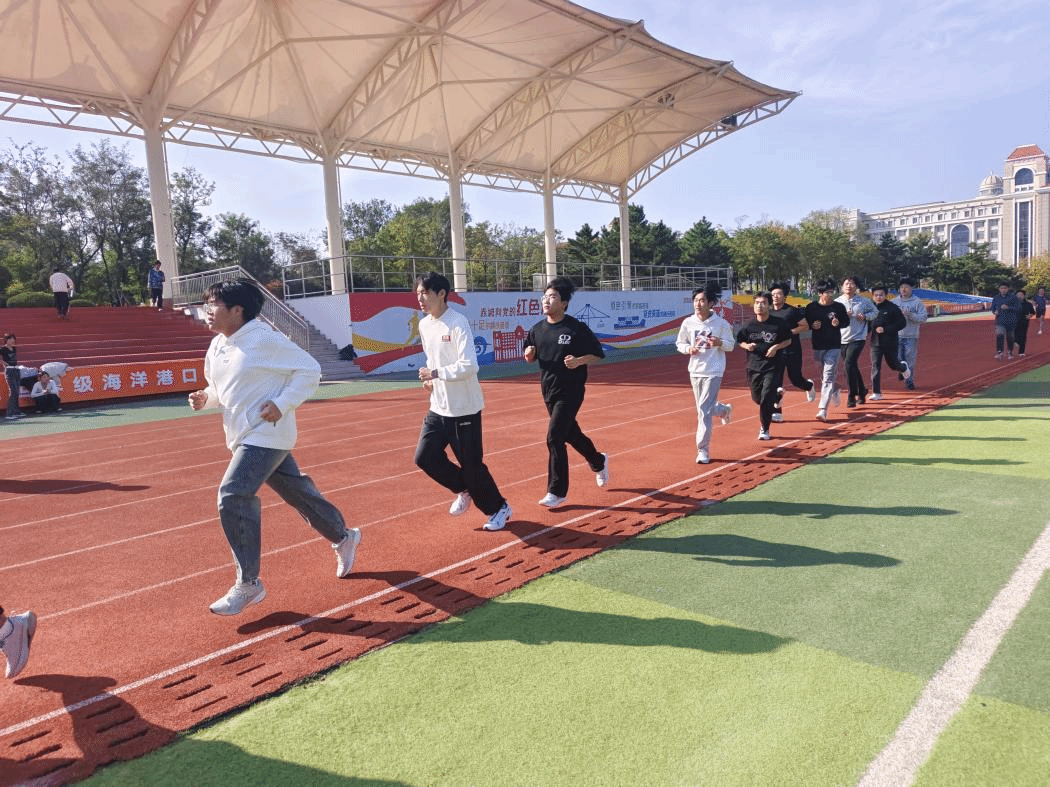 学院2025年大学生体测工作圆满完成