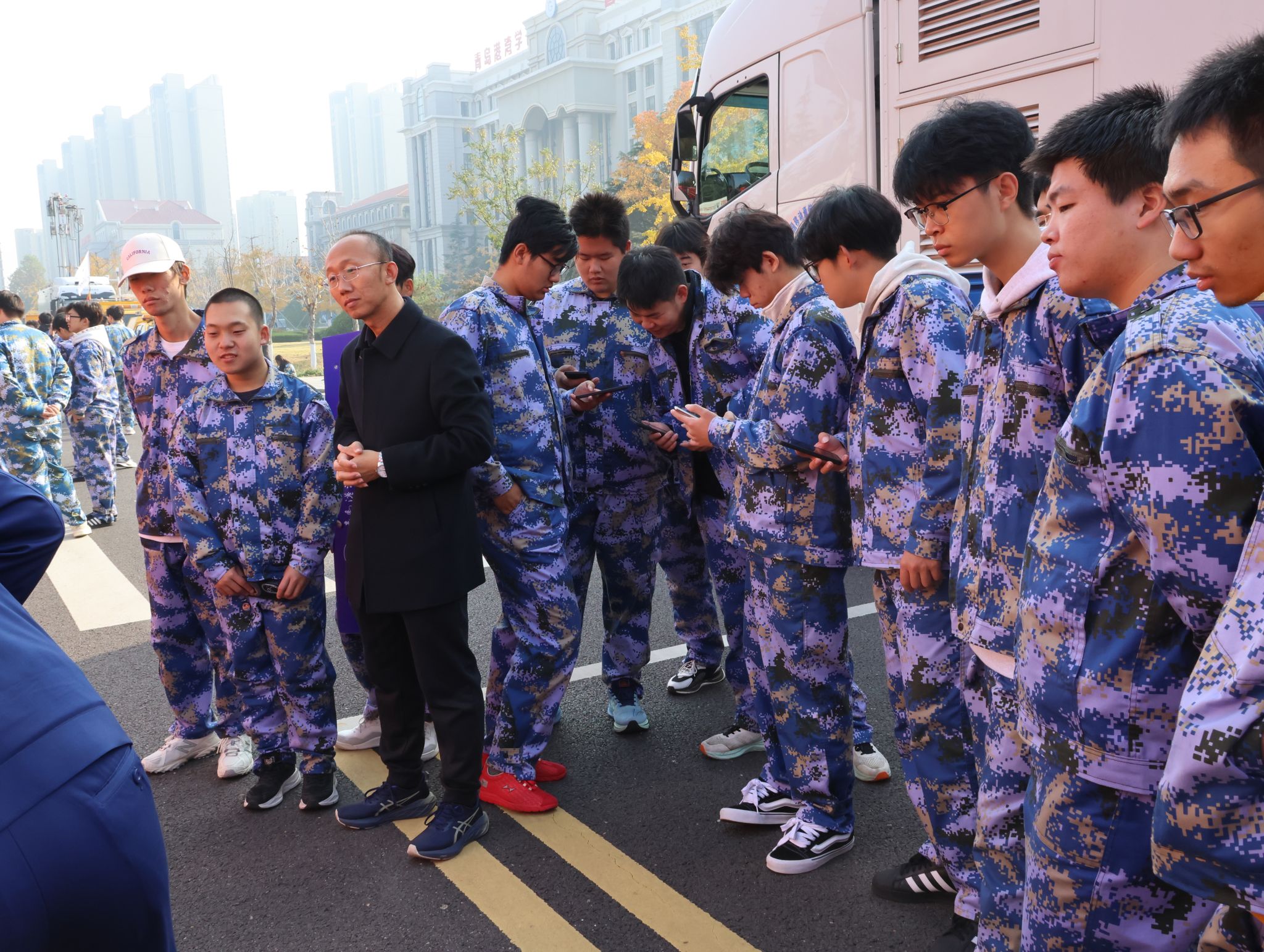 应急管理学院组织专业认知见习活动